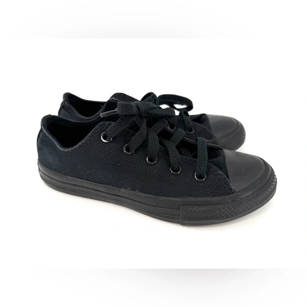 Converse Kids Classic Black Sneakers